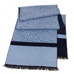Winterschal Seidenflanell Spiralen blau hellblau